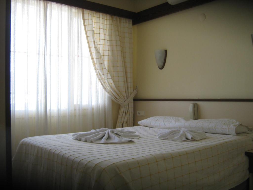 Oya Family Hotel apartamentowy Kusadası